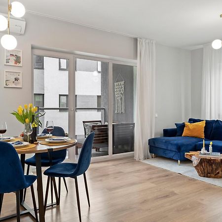 Mido Park Apartment With Private Parking & Self Check-In Bucureşti Ngoại thất bức ảnh