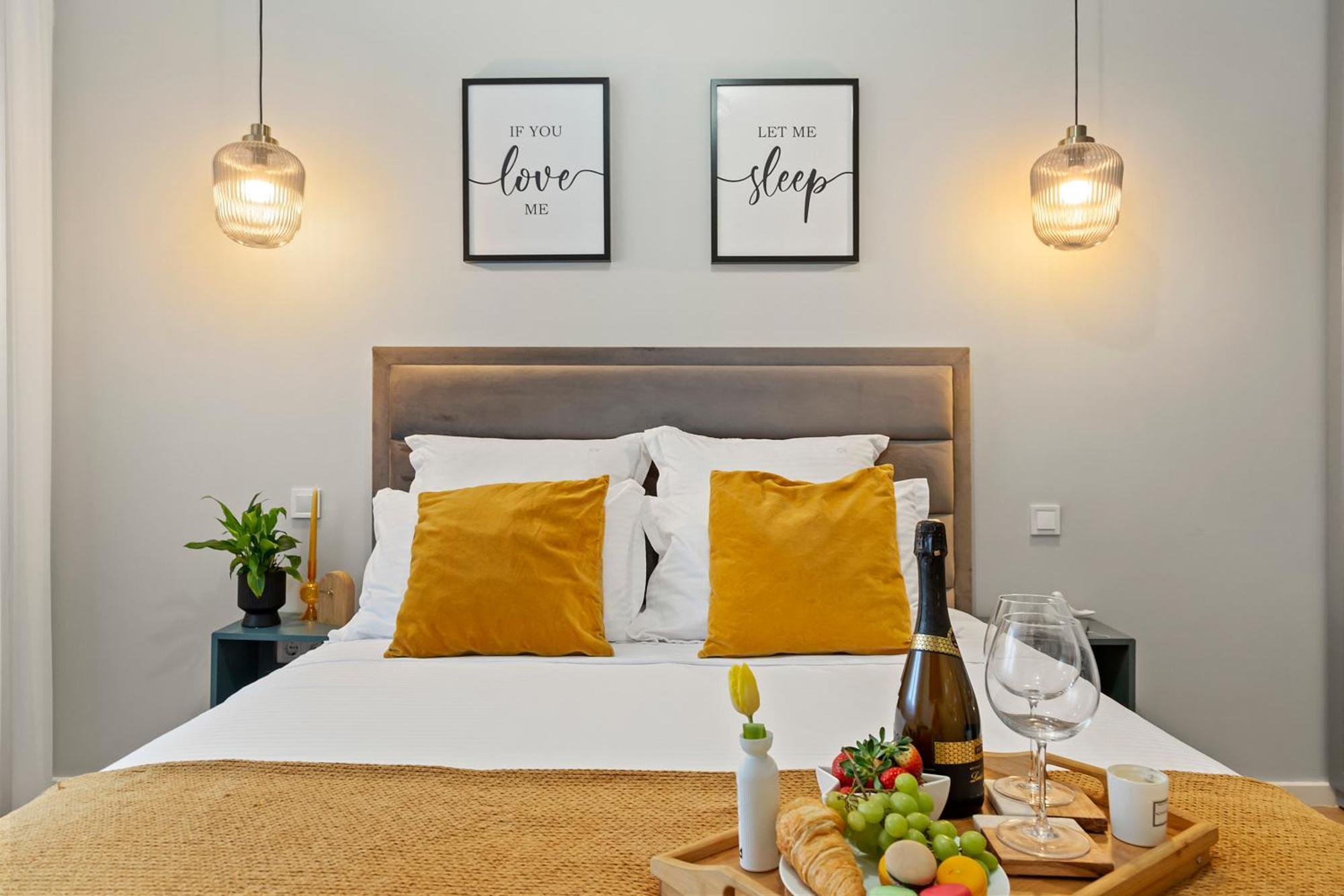 Mido Park Apartment With Private Parking & Self Check-In Bucureşti Ngoại thất bức ảnh